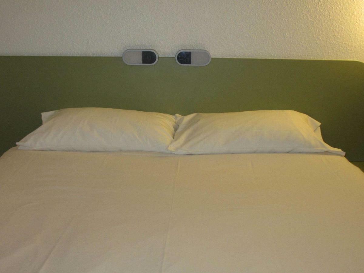 Ibis Budget Aix En Provence Est Le Canet Мерёй Экстерьер фото